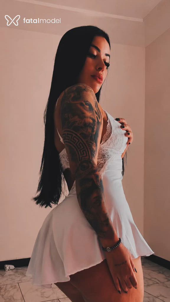 Acompanhante mulher morena (o) de olhos mel - Cybele Picolle