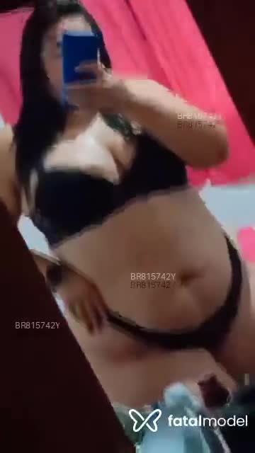 Acompanhante mulher morena (o) de olhos castanhos em Manaus - Isabela Cartolam