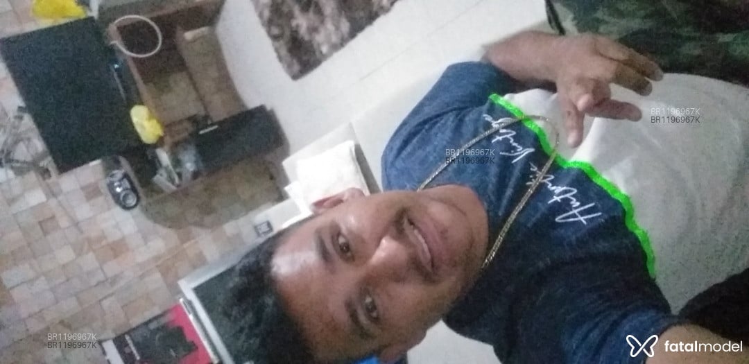 Acompanhante homem morena (o) de olhos castanhos em Campinas - Sergio