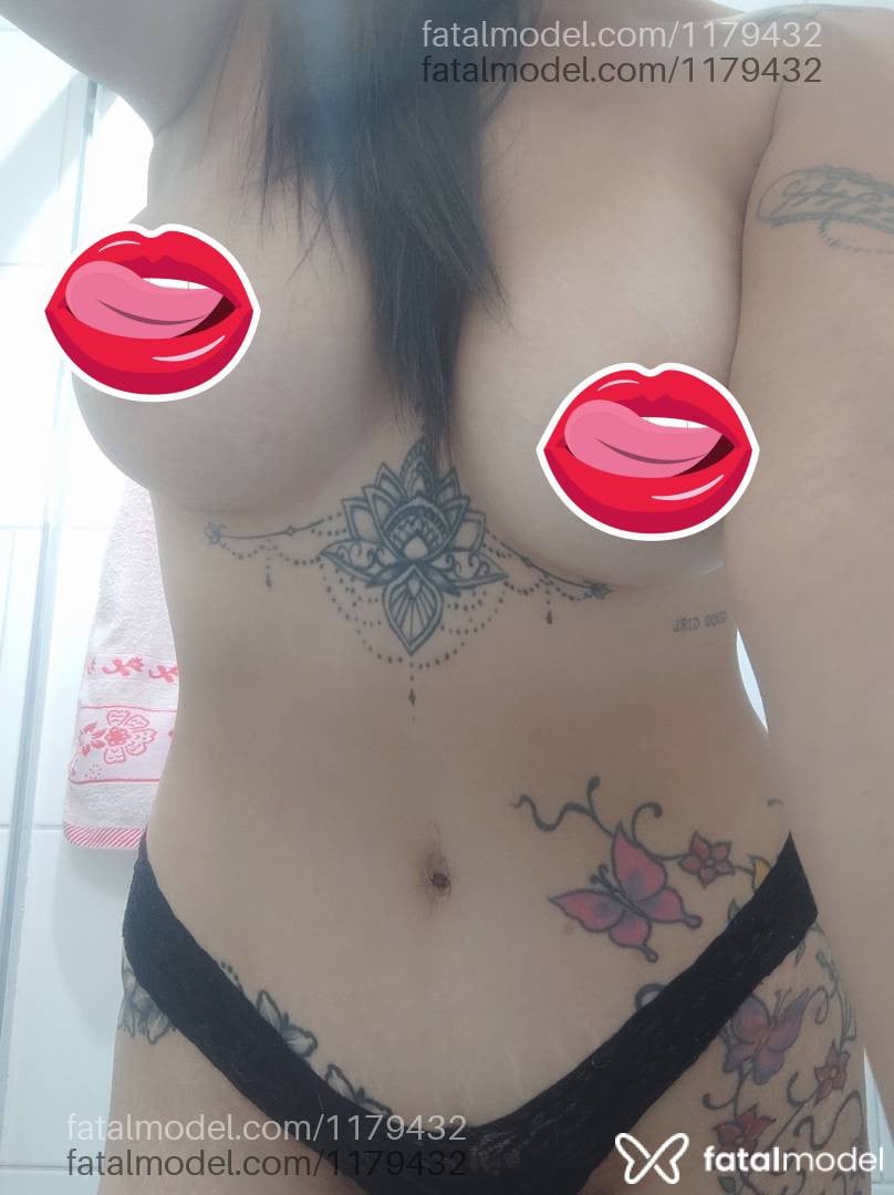 Acompanhante mulher com cabelo castanho de olhos castanhos - Patrícia