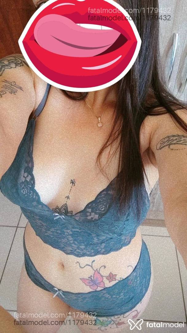 Acompanhante mulher com cabelo castanho de olhos castanhos - Patrícia