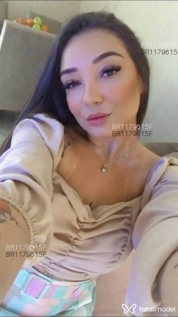 Acompanhante mulher com cabelo castanho de olhos castanhos em São Paulo - Clara Prado