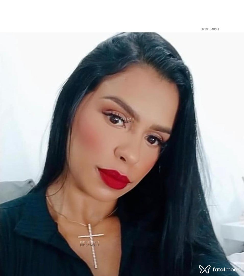 Acompanhante mulher morena (o) de olhos castanhos em Brusque - Julia