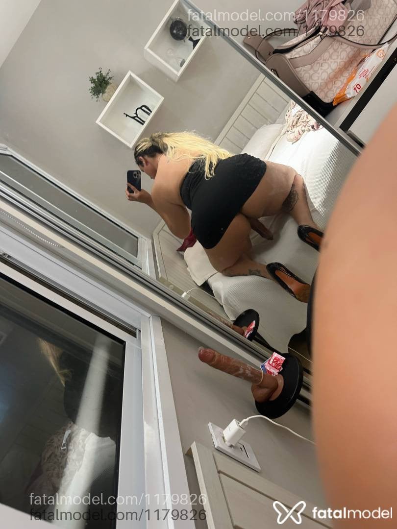 Acompanhante travesti loira (o) de olhos castanhos em Santo Antônio de Jesus Acompanhante travesti loira (o) de olhos castanhos em Santo Antônio de Jesus - Alexia
