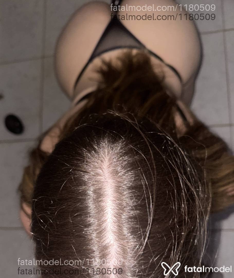 Acompanhante mulher trans com cabelo castanho de olhos castanhos - Maria Clara