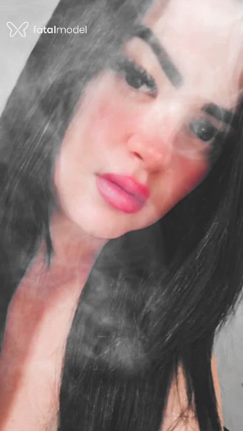 Acompanhante mulher morena (o) de olhos castanhos - Nayara Safira