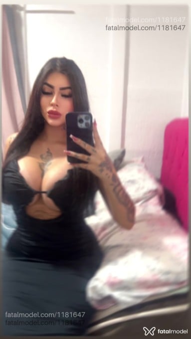 Acompanhante mulher morena (o) de olhos castanhos - Mirella Silva