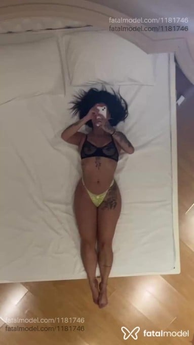 Acompanhante mulher com cabelo castanho de olhos castanhos em Foz do Iguaçu - Annalu
