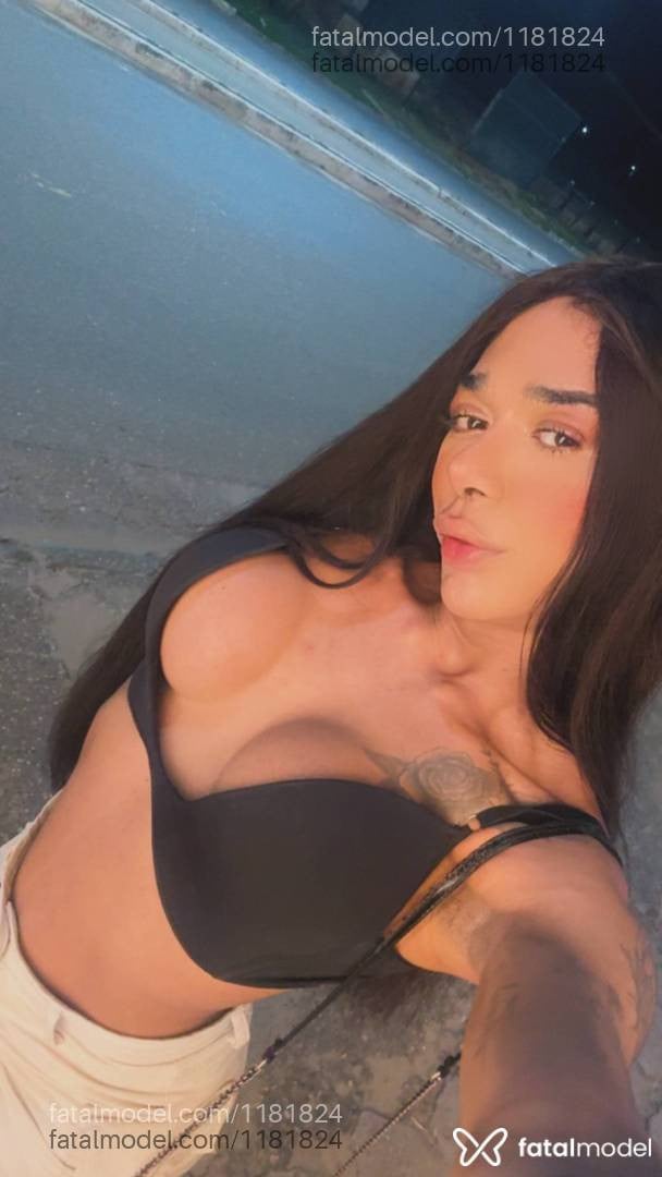 Acompanhante mulher trans morena (o) de olhos castanhos em Governador Valadares Acompanhante mulher trans morena (o) de olhos castanhos em Governador Valadares - Babizinha