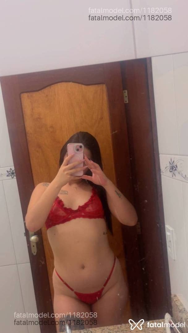 Acompanhante mulher morena (o) de olhos castanhos - Luara