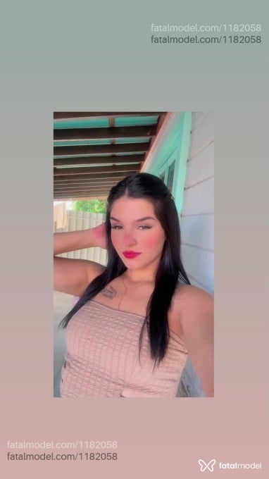 Acompanhante mulher morena (o) de olhos castanhos em Livramento de Nossa Senhora Acompanhante mulher morena (o) de olhos castanhos em Livramento de Nossa Senhora - Angel