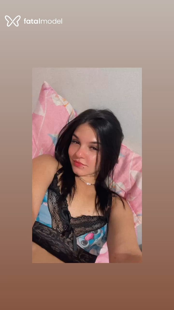 Acompanhante mulher morena (o) de olhos castanhos - Luara