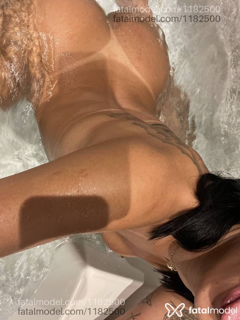 Acompanhante travesti com cabelo castanho de olhos castanhos - Patty freitas