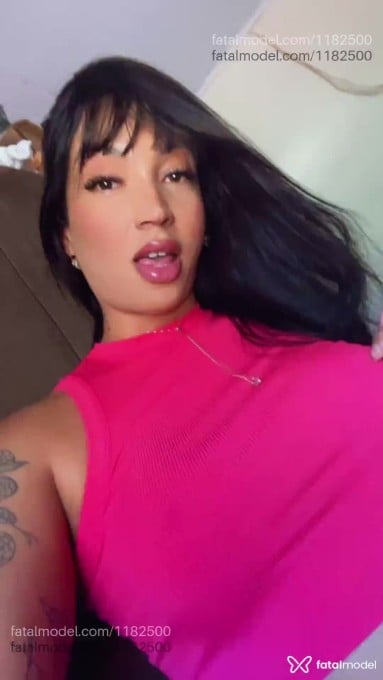 Acompanhante travesti com cabelo castanho de olhos castanhos em Ituiutaba Acompanhante travesti com cabelo castanho de olhos castanhos em Ituiutaba - Patty freitas