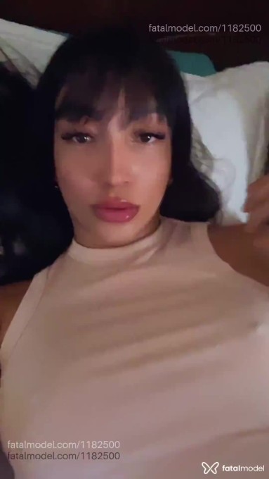 Acompanhante travesti com cabelo castanho de olhos castanhos em Ituiutaba Acompanhante travesti com cabelo castanho de olhos castanhos em Ituiutaba - Patty freitas