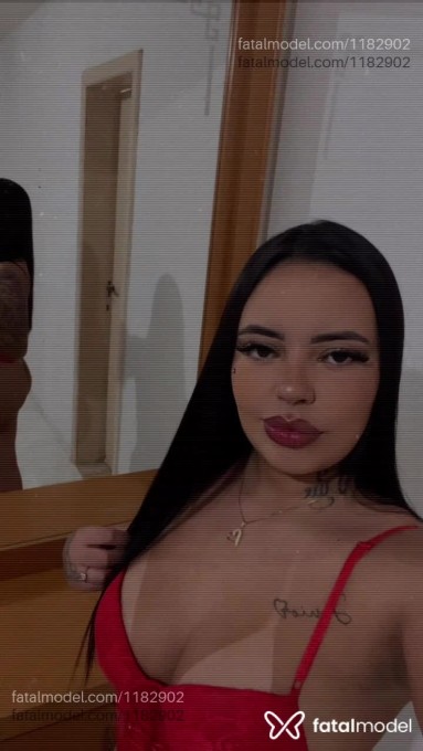 Acompanhante mulher morena (o) de olhos castanhos em Itapema - ágatha