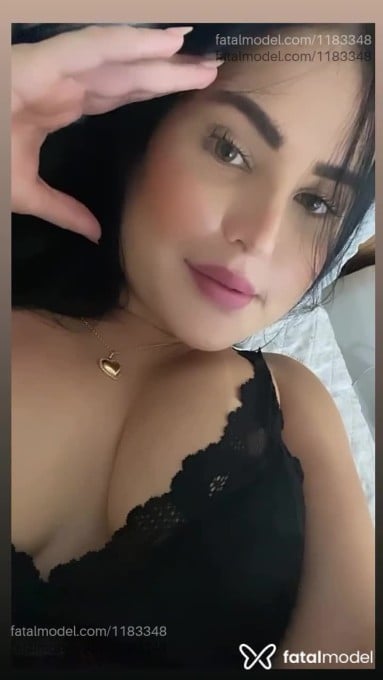 Acompanhante mulher morena (o) de olhos mel em Brasília - Clara Lopez