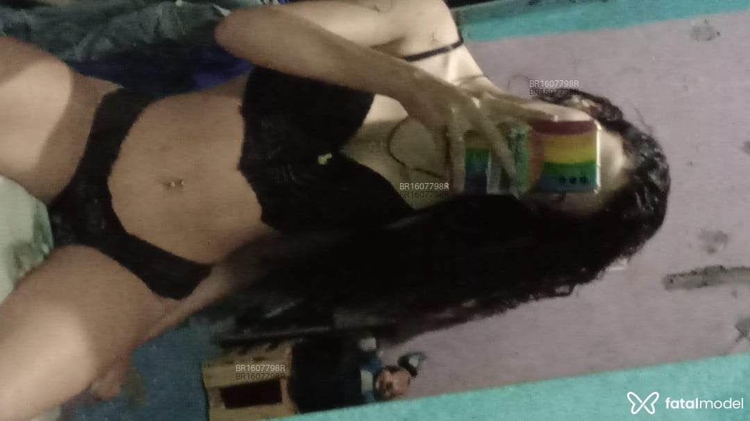 Acompanhante mulher com cabelo castanho de olhos castanhos em Rio de Janeiro - Gabii