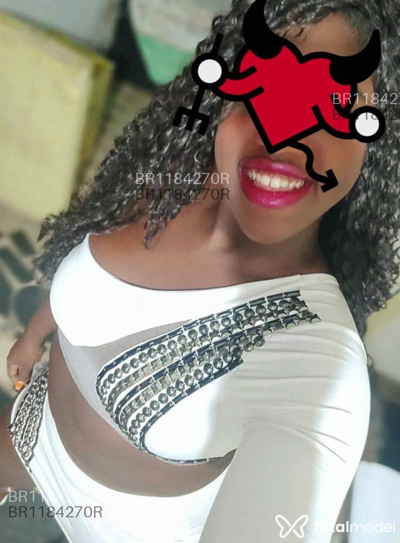 Acompanhante mulher morena (o) de olhos castanhos em Salvador - Ray Dias