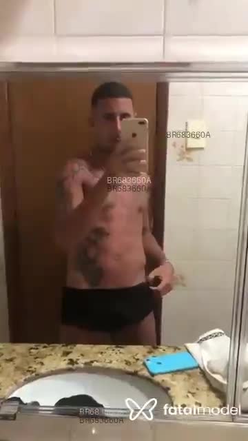 Acompanhante homem morena (o) de olhos castanhos - Deivyd cmcm