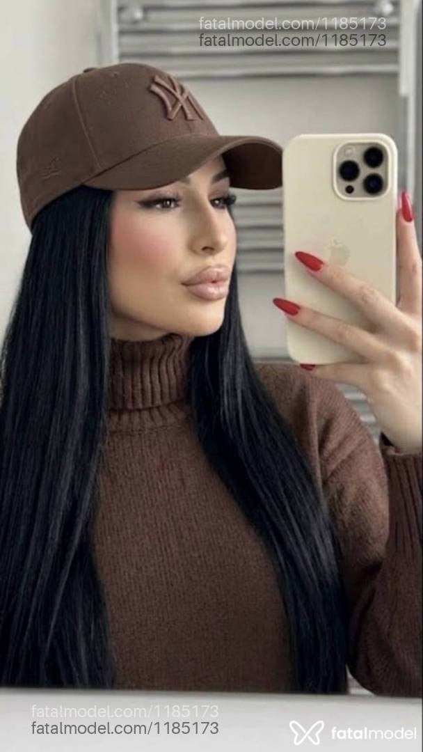 Acompanhante mulher morena (o) de olhos castanhos - Nicole Dias