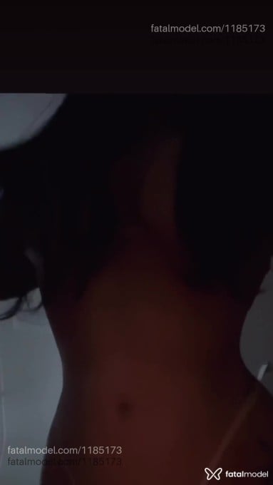 Acompanhante mulher morena (o) de olhos castanhos em Carazinho - Nicole Dias