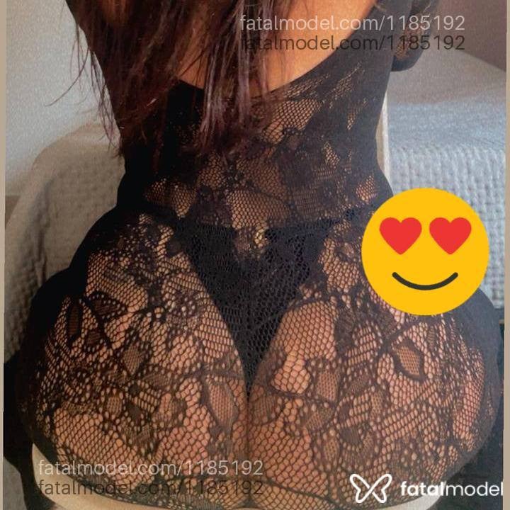 Acompanhante mulher com cabelo castanho de olhos castanhos em Ipatinga - Mariana