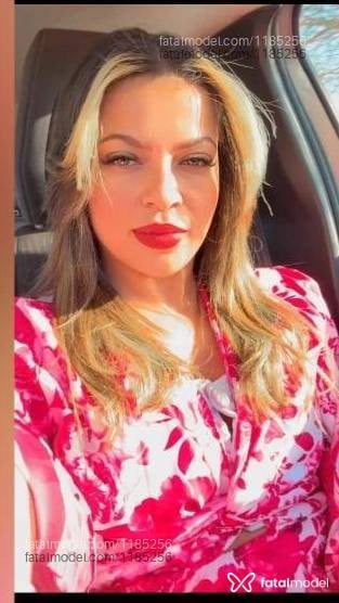 Acompanhante mulher loira (o) de olhos verdes em Cuiabá - Esmeralda
