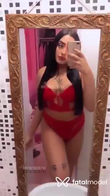 Acompanhante mulher trans morena (o) de olhos castanhos em São Paulo - Nataly