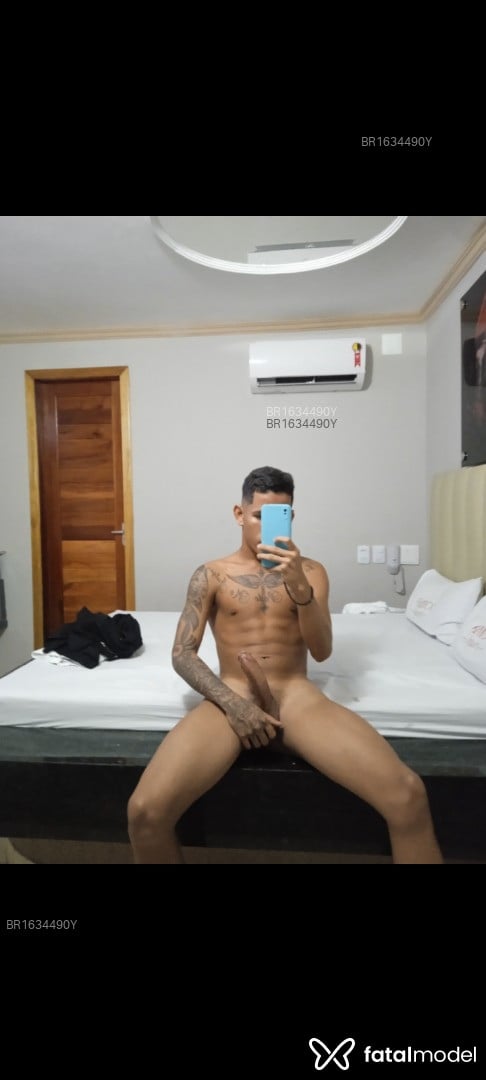 Acompanhante homem morena (o) de olhos pretos em Fortaleza - Adriel Freitas