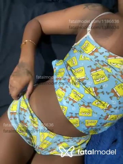 Acompanhante mulher com cabelo castanho de olhos castanhos em São Paulo - Bartira luz