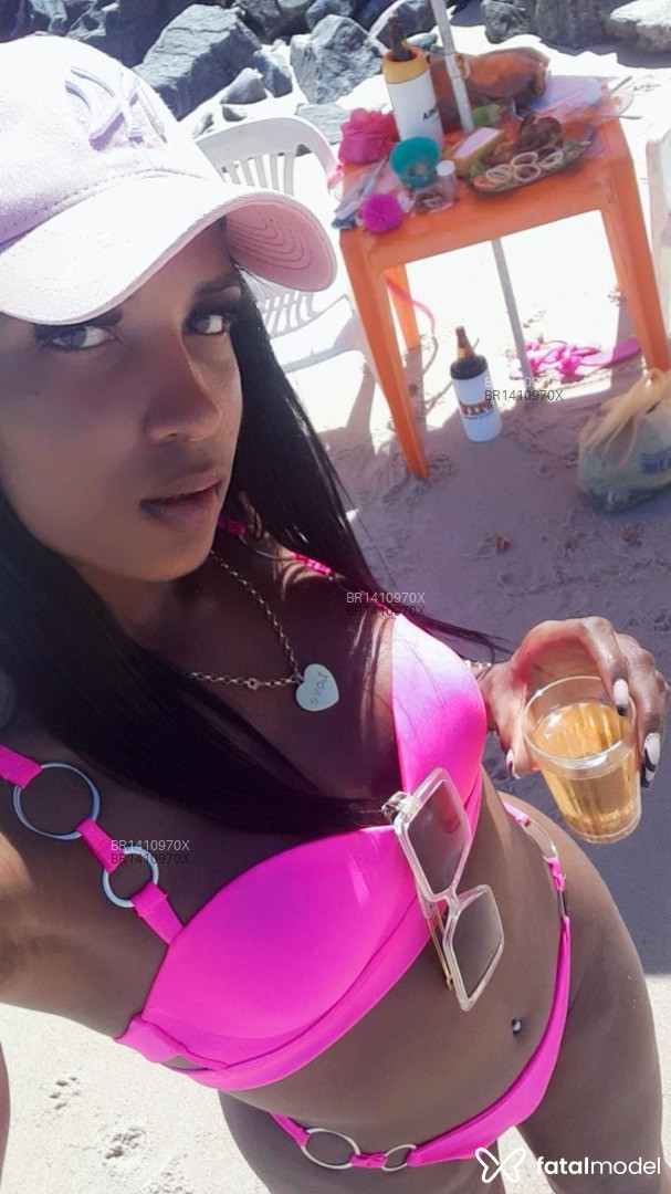 Acompanhante travesti morena (o) de olhos pretos em São Paulo - Luana Marquezine