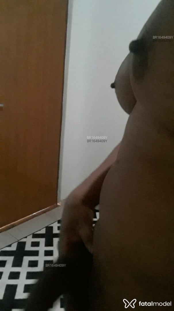 Acompanhante mulher trans morena (o) de olhos pretos em Florianópolis - Lais