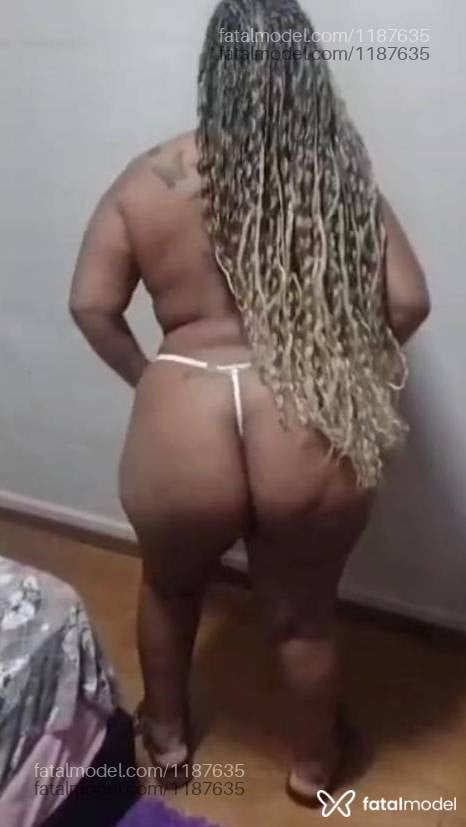 Acompanhante mulher com cabelo castanho de olhos castanhos - Karol