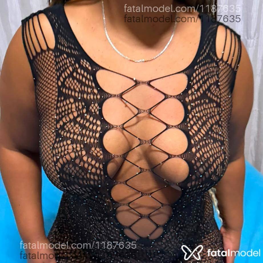Acompanhante mulher com cabelo castanho de olhos castanhos - Karol