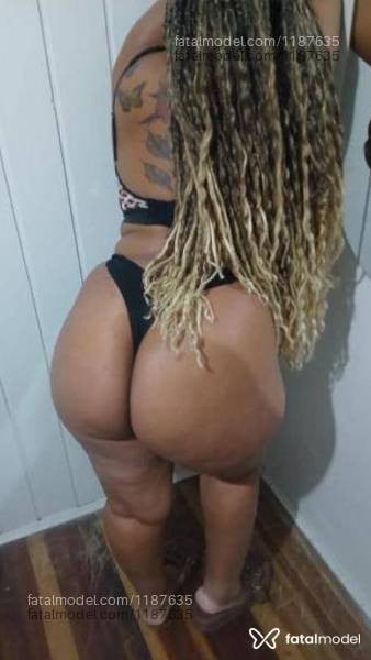Acompanhante mulher com cabelo castanho de olhos castanhos em Caxias do Sul - Karol