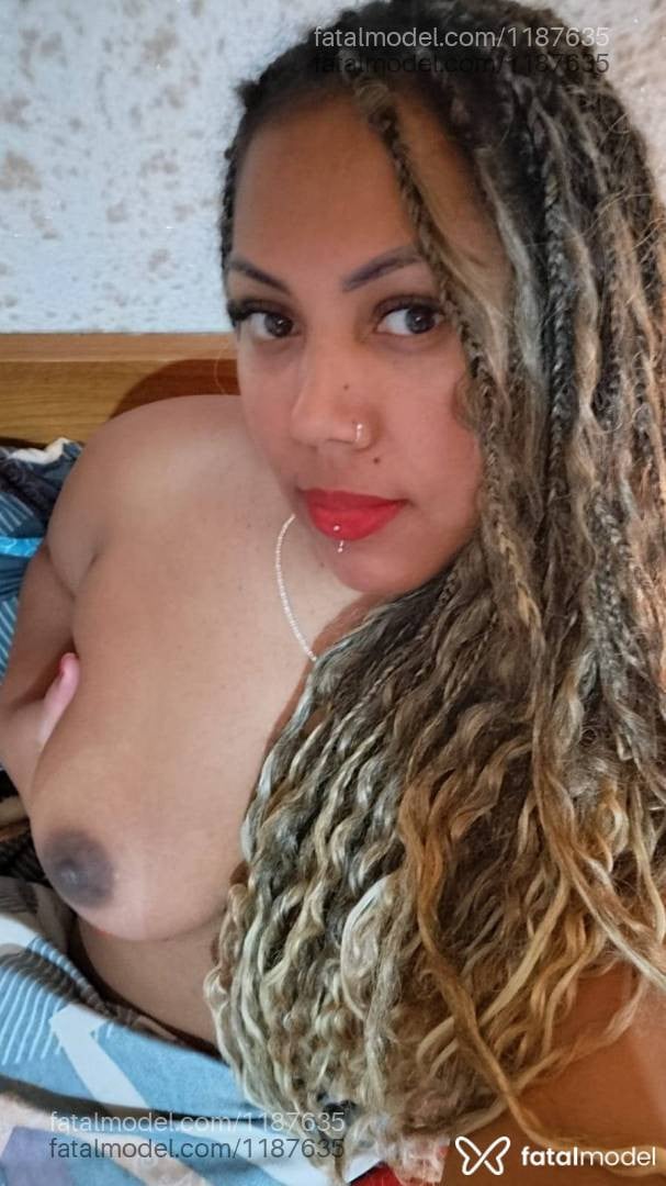 Acompanhante mulher com cabelo castanho de olhos castanhos em Santa Maria - Karol
