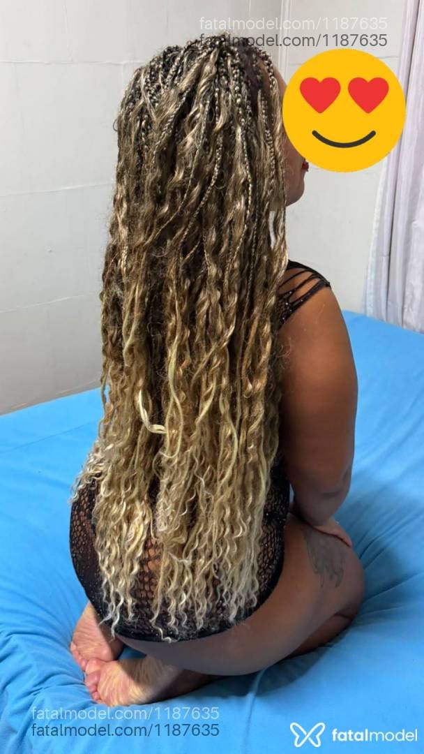 Acompanhante mulher com cabelo castanho de olhos castanhos em Caxias do Sul - Karol