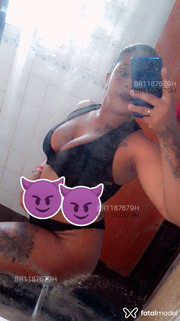 Acompanhante mulher morena (o) de olhos castanhos em Jataí - Natalia