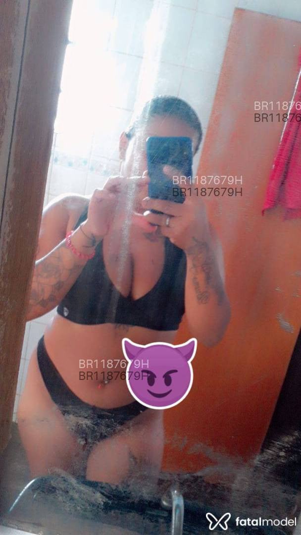 Acompanhante mulher morena (o) de olhos castanhos em Jataí Acompanhante mulher morena (o) de olhos castanhos em Jataí - Natalia