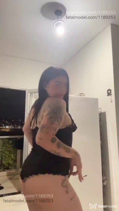 Acompanhante mulher morena (o) de olhos castanhos em Betim Acompanhante mulher morena (o) de olhos castanhos em Betim - Letícia Belmont