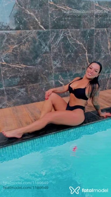 Acompanhante mulher morena (o) de olhos castanhos em São Luís de Montes Belos Acompanhante mulher morena (o) de olhos castanhos em São Luís de Montes Belos - Karine