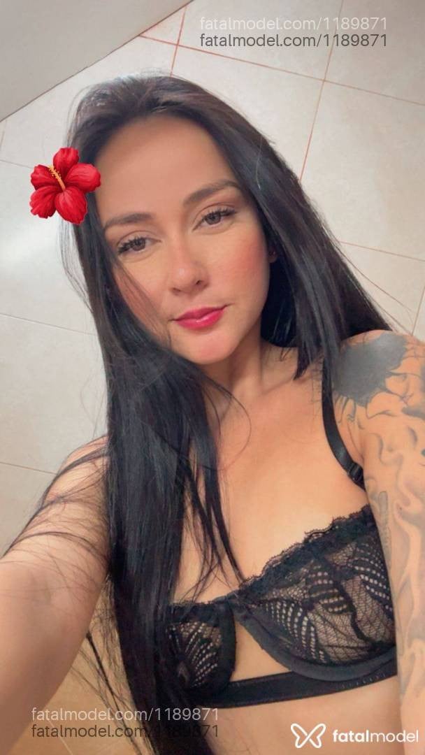 Acompanhante mulher morena (o) de olhos castanhos - Pietra
