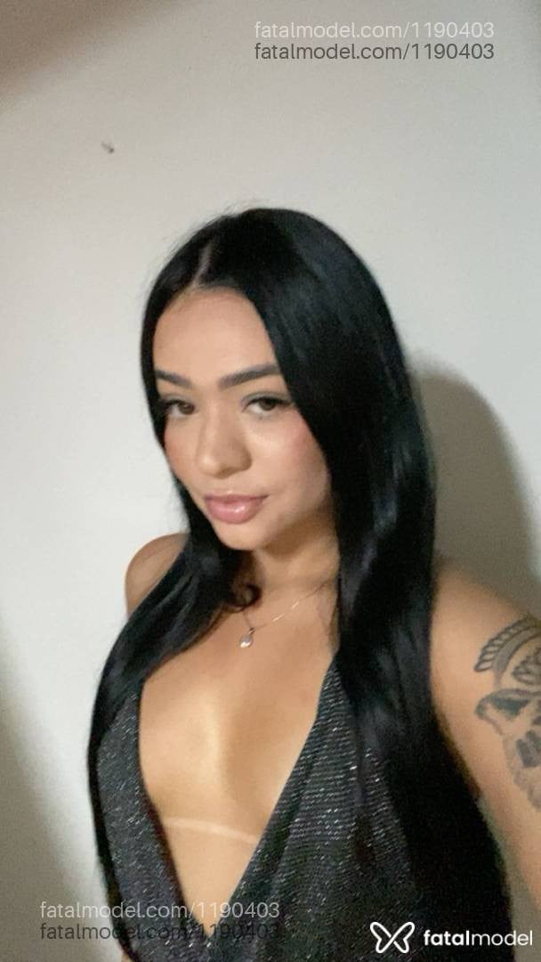 Acompanhante mulher morena (o) de olhos castanhos em Jaraguá do Sul - Livia Sallow