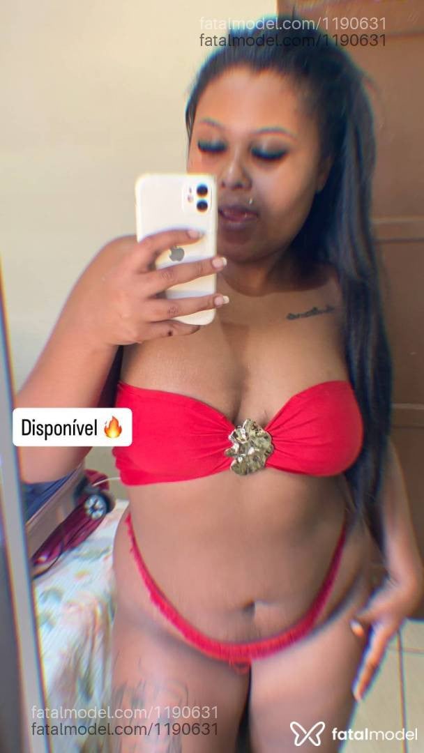 Acompanhante mulher morena (o) de olhos castanhos - Pérola Bittencourt