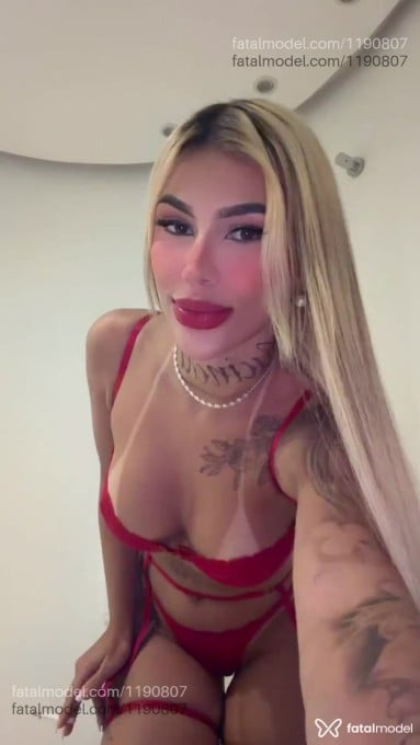 Acompanhante mulher loira (o) de olhos mel em São Paulo - Kyara
