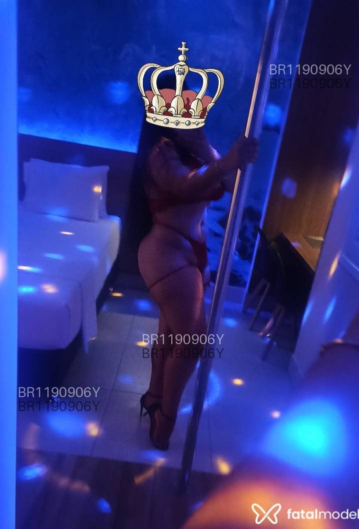 Acompanhante mulher morena (o) de olhos castanhos em Salvador - Gabi Kardashian