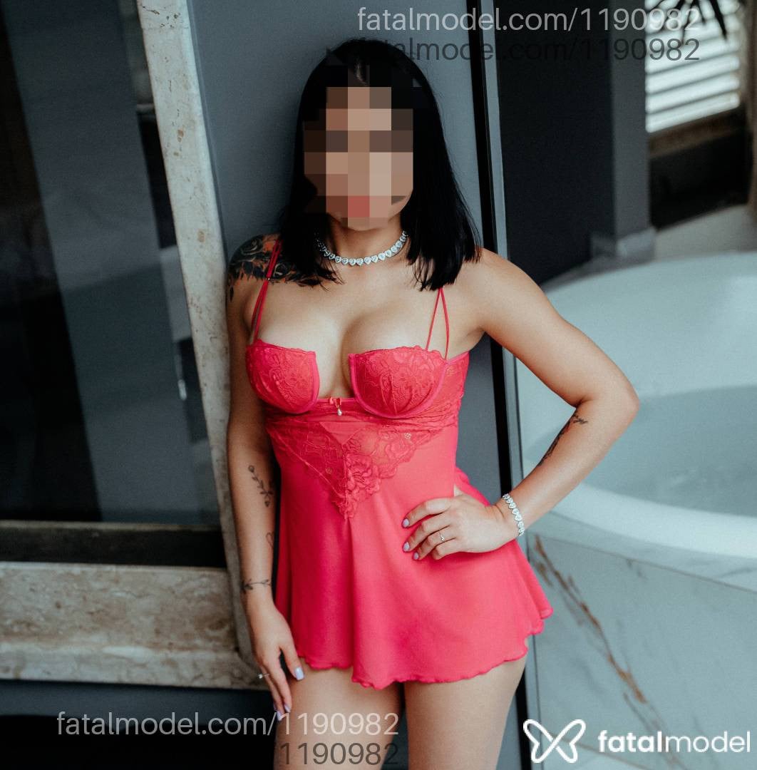 Acompanhante mulher morena (o) de olhos castanhos - Vanessa