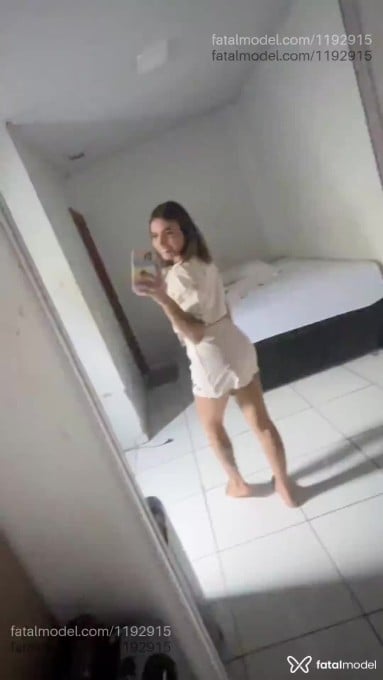 Acompanhante mulher trans loira (o) de olhos cinza em Palmas - Heloísa