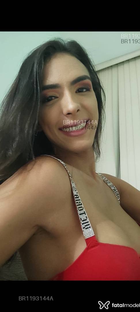 Acompanhante travesti morena (o) de olhos castanhos em Campo Grande - Marianna